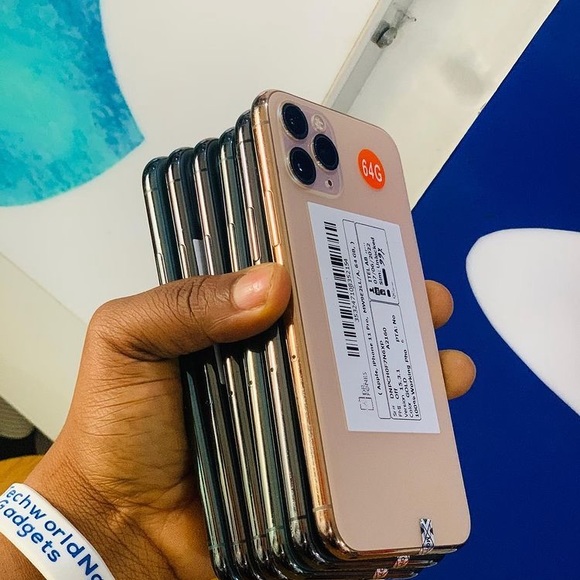 iPhone 11